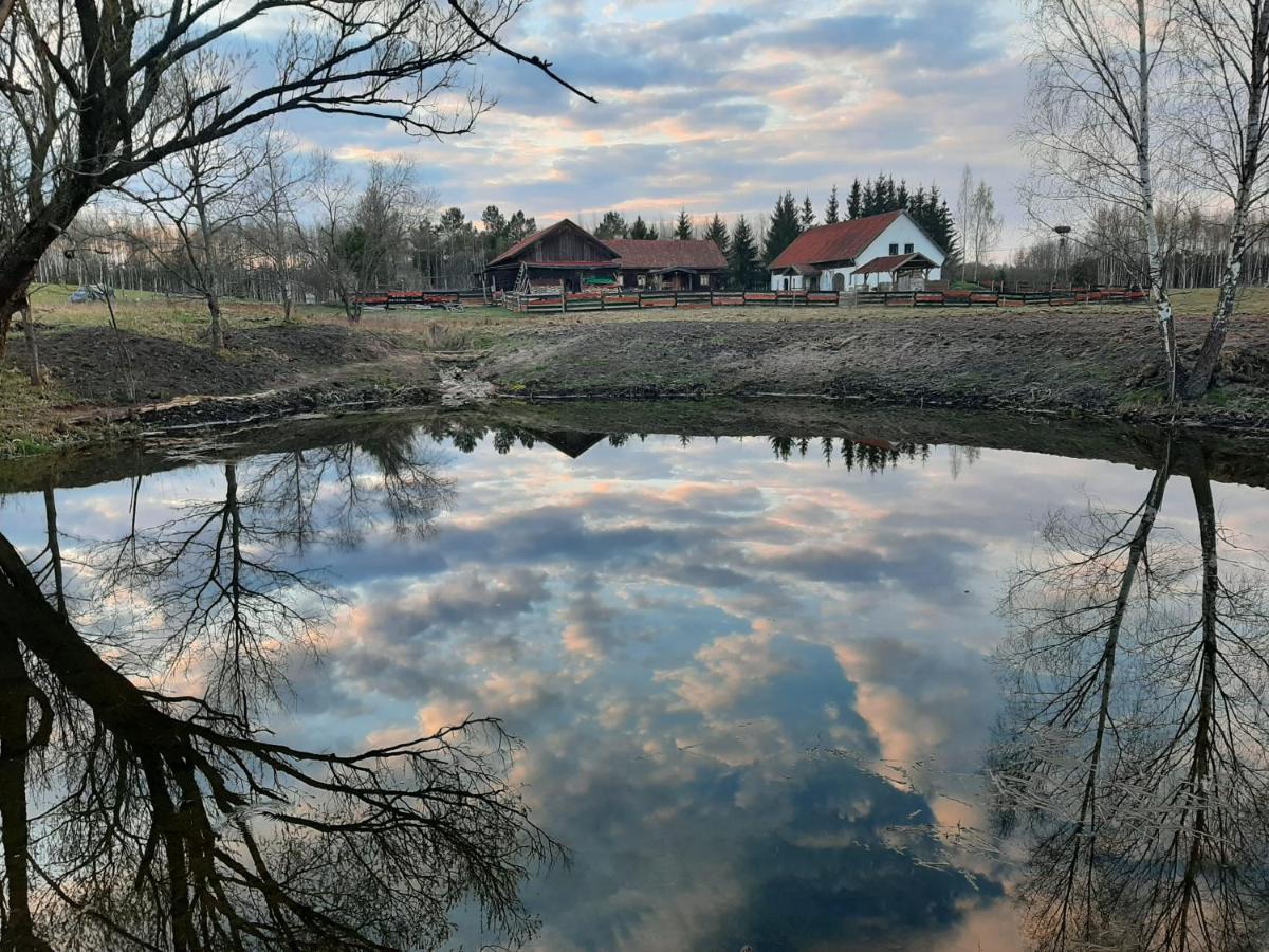 Jablkowo-Na Skraju Puszczy Boreckiej Sniadania W Cenie Jablonowo Exteriér fotografie